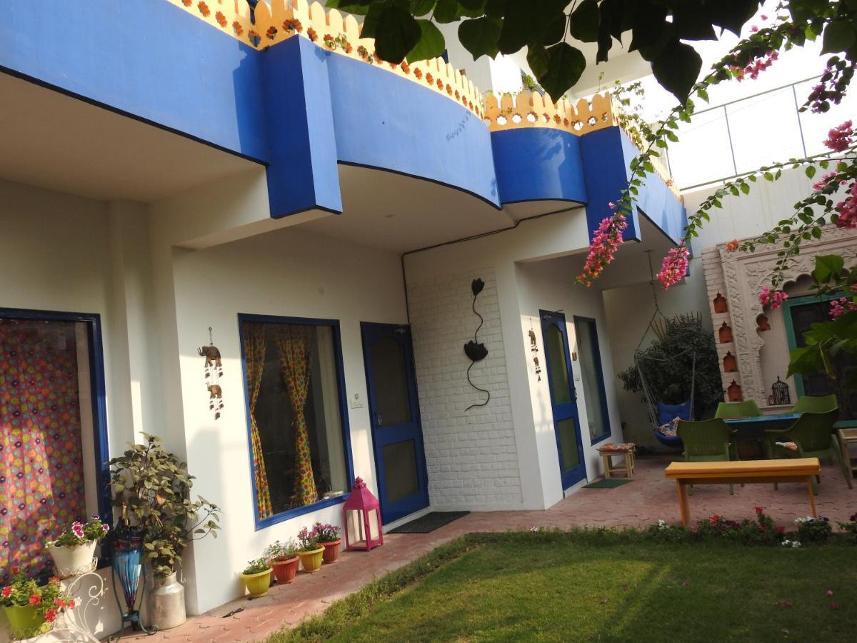 Coral Country Homestay Agra  Eksteriør billede